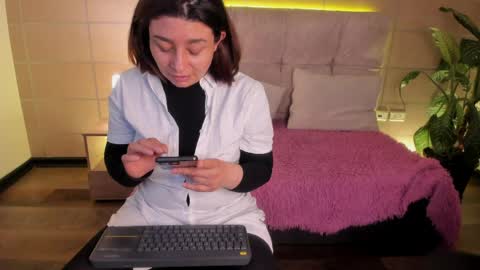 michonne_09 online show from March 29, 2:43 am