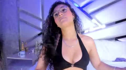 MIA 3 online show from January 4, 3:29 am