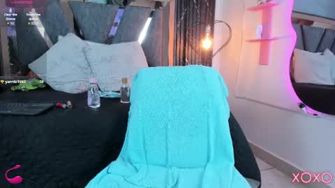 miia_deluxe_ online show from July 3, 2:06 am