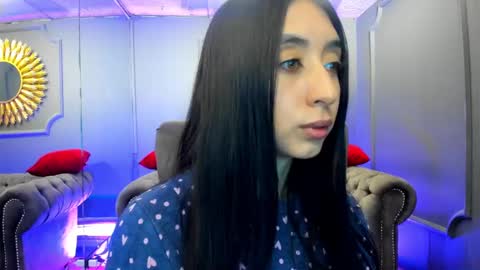 miilu  online show from February 1, 3:30 am