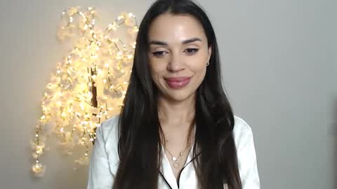 Mika online show from September 30, 1:50 pm