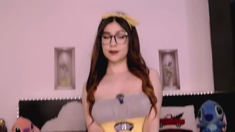 mikaylaraven online show from March 30, 4:23 am