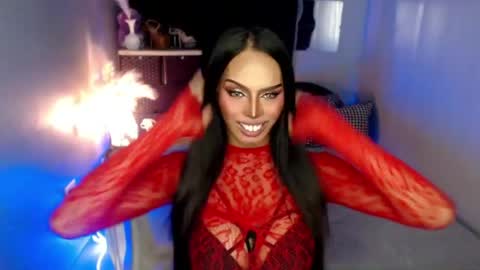 MikeyAlawi online show from April 21, 4:47 pm