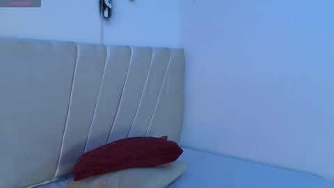 Mikoto Urb online show from December 13, 10:48 pm