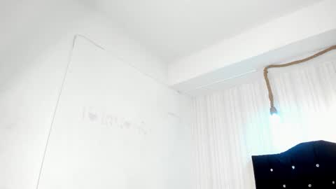   miku katsuragi  online show from September 30, 1:44 am