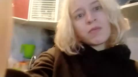 Mila 420 online show from September 11, 12:05 pm