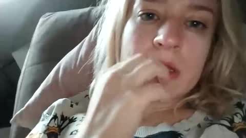 Mila 420 online show from November 30, 10:52 am