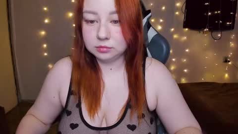 Mila shy sensual person  online show from December 6, 4:36 am
