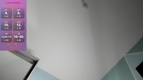 mila_good online show from November 10, 6:58 pm