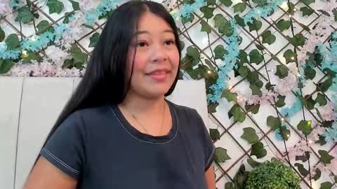 mila online show from October 23, 11:49 am