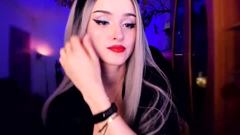 MiladyJolie online show from January 9, 3:36 am