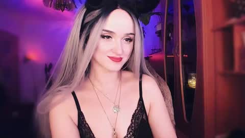 MiladyJolie online show from March 1, 12:50 am