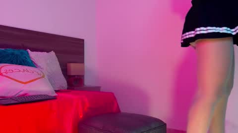 mila online show from November 6, 7:31 pm