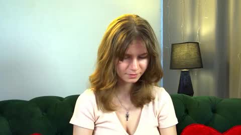 Mila online show from March 21, 8:19 am