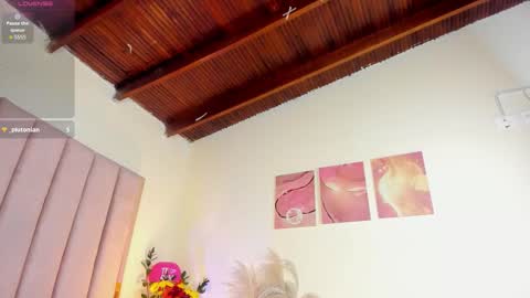 Milan  online show from October 28, 12:55 pm