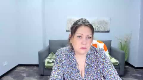 Milana online show from March 10, 1:00 pm