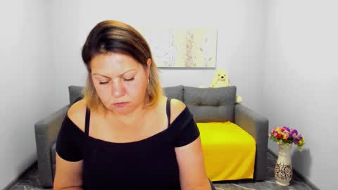 Milana online show from September 12, 11:39 am