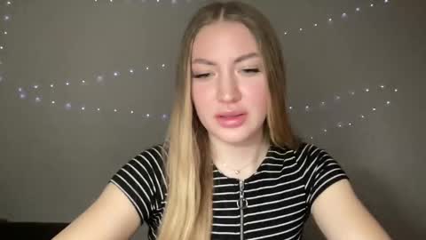 Milana online show from December 12, 7:15 pm