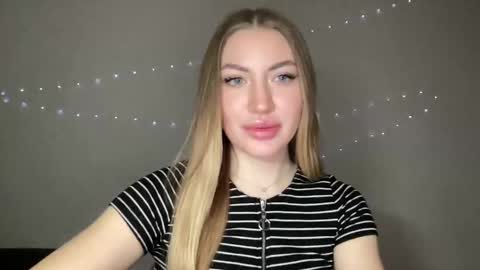 Milana online show from December 11, 7:36 pm