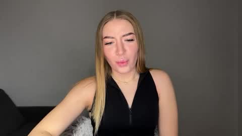 Milana online show from February 10, 2:05 pm