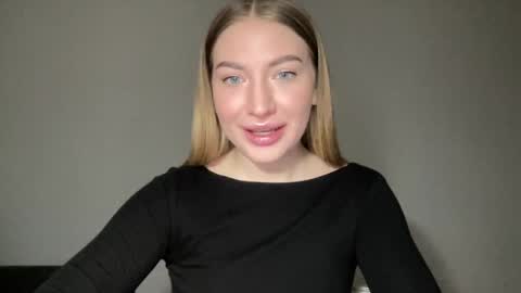 Milana online show from February 2, 11:08 am