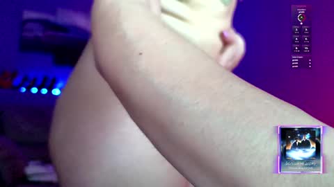 analiMilana online show from January 19, 4:14 pm