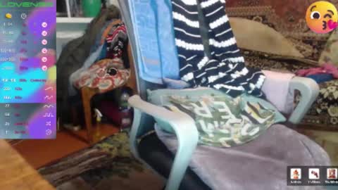 Luna-- link in bio online show from January 7, 7:06 pm