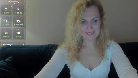 milanna_x online show from November 19, 9:48 pm