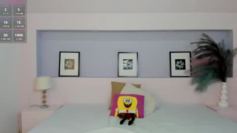 Mila Rose online show from January 18, 11:43 am