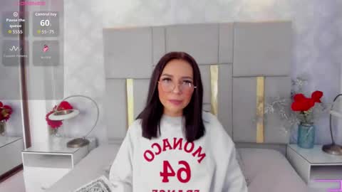 Cami  online show from September 20, 12:36 pm