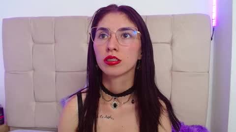 Ana online show from January 18, 7:15 pm