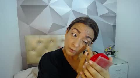 milf_hugeboobs online show from November 10, 10:54 am