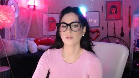 Milf Lacey online show from February 15, 6:23 pm