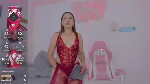 Aura  online show from October 14, 3:20 am