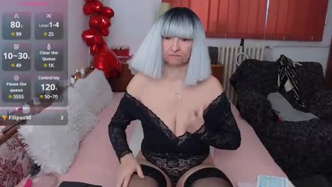 milfdolores online show from February 11, 5:37 am