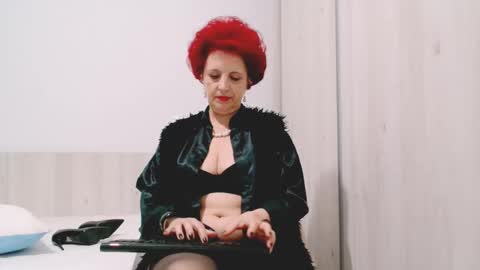 Milfsupreme online show from December 2, 4:53 pm