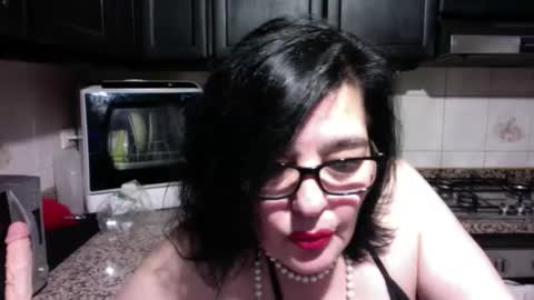 MILFMILFVALEVALE online show from April 17, 7:49 pm