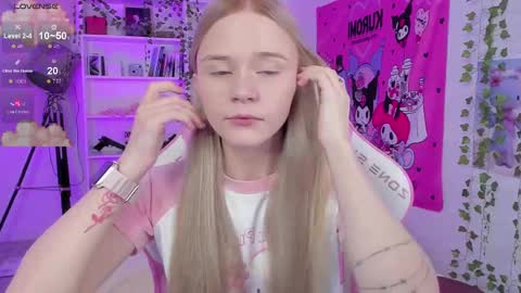 Milia online show from February 18, 1:54 am