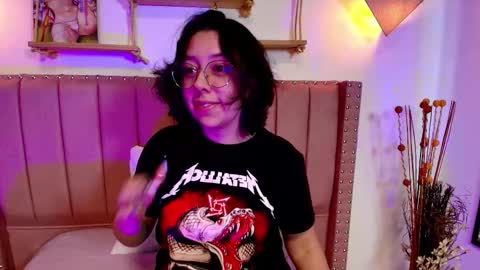 Millie online show from November 5, 2:33 pm