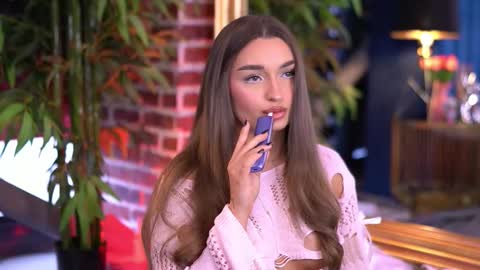 milla_serene online show from December 4, 7:32 am