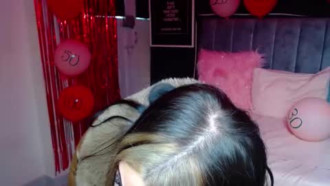 Violeta online show from February 15, 2:22 pm