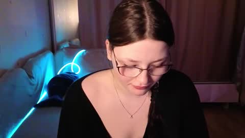 Millie online show from March 13, 12:02 am