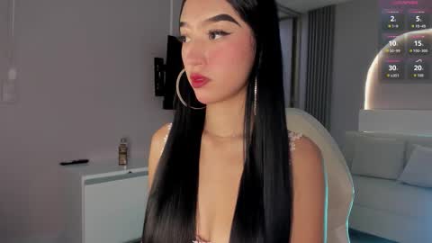 Ana Maria online show from November 11, 11:24 pm