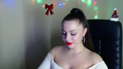 Millie online show from December 25, 7:56 pm