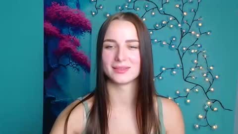 Milly online show from October 10, 11:15 am