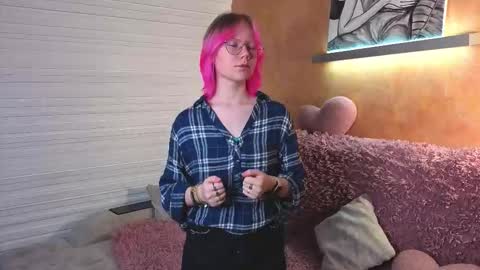 Milly online show from November 10, 8:09 am