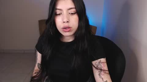 Emily  online show from July 17, 9:18 pm