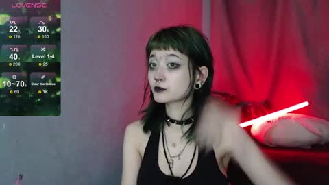 milten_trish online show from April 15, 2:12 am