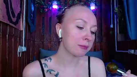 MiMi online show from July 3, 6:52 am