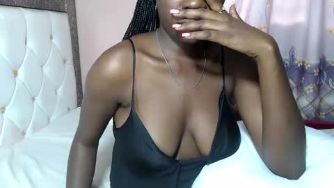 mimiebony online show from April 22, 6:54 am